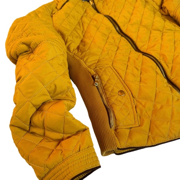 Quilted Mustard Gold Zipper & Snap Details Puff Jacket - Picture 2 of 3